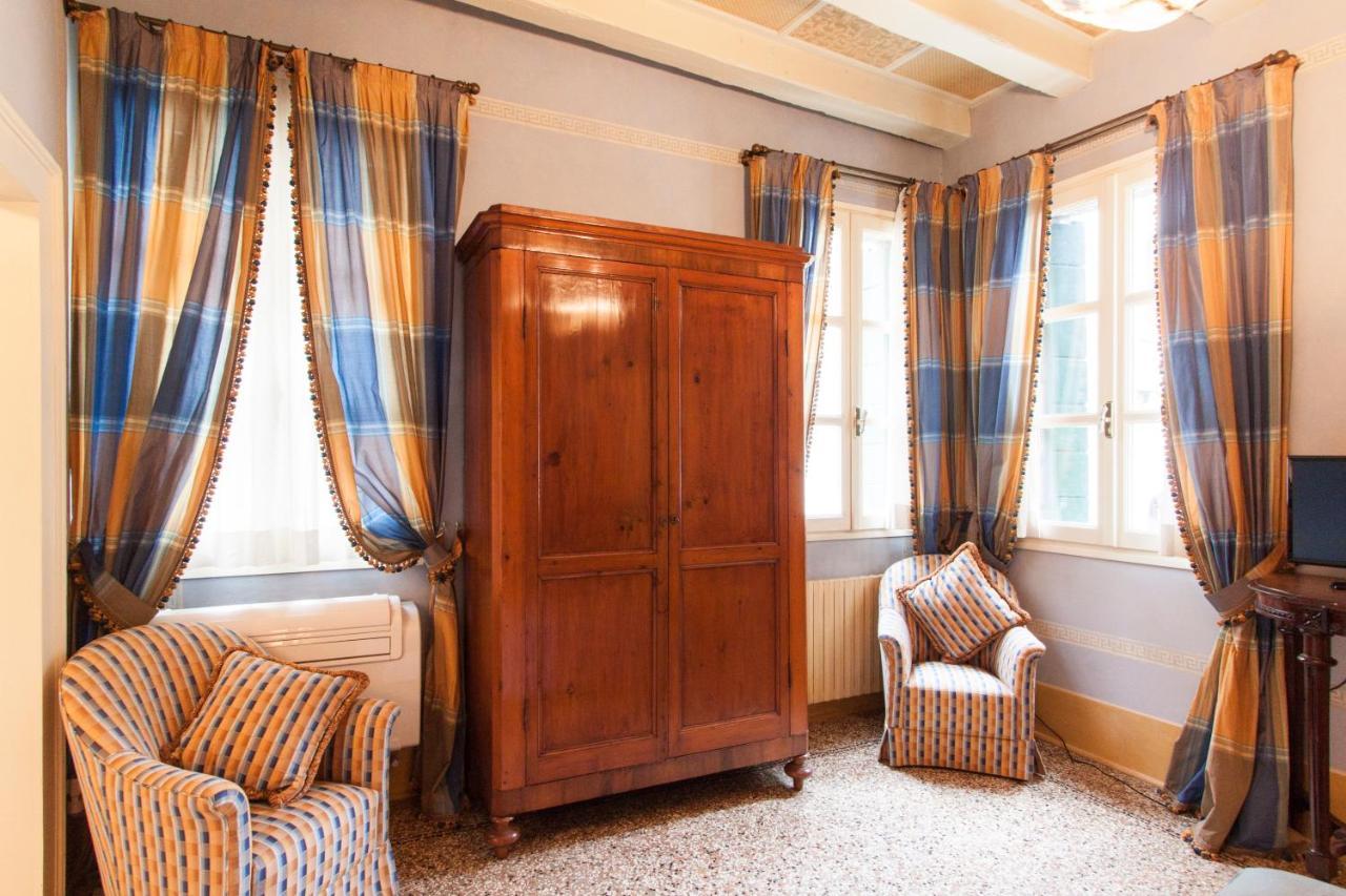 Explore Venice From A Sophisticated Hideaway In San Polo Exterior foto